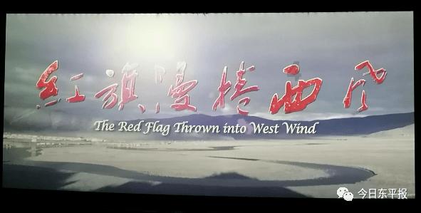 黄岗收费站：扫雪除冰 护一路平安